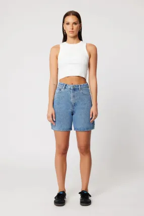 ABRAND -  A Carrie Short - NAOMI