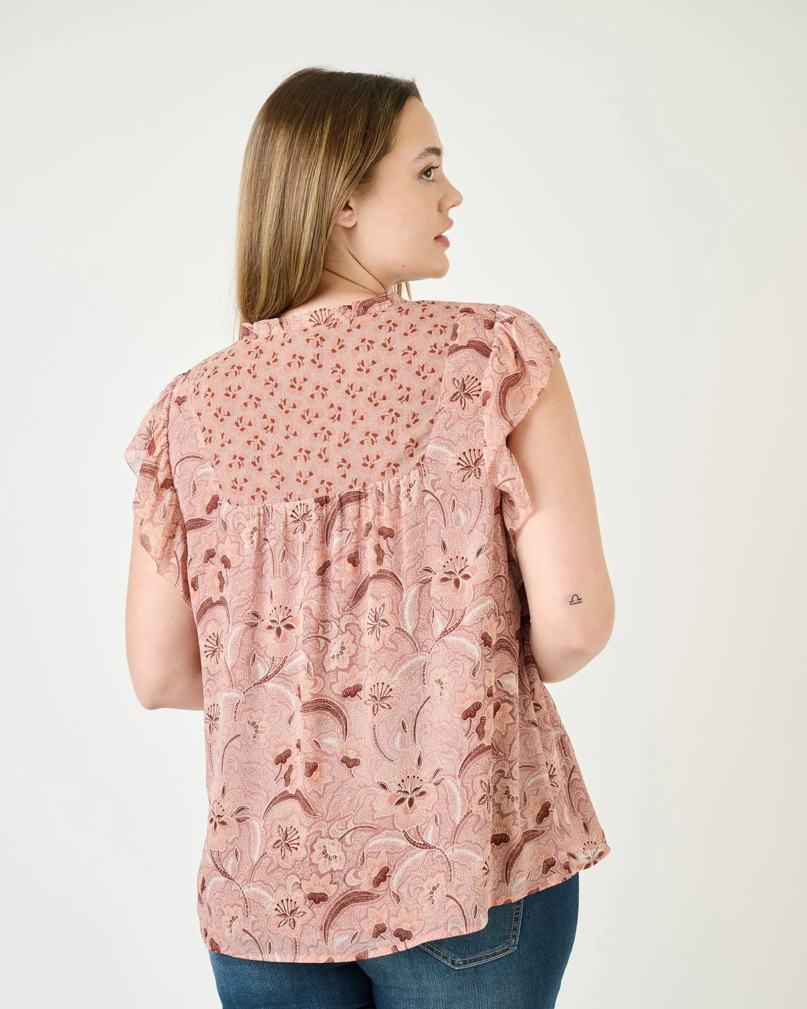 Adalyn Ruffle Sleeve Top | N677 Lt. Grape