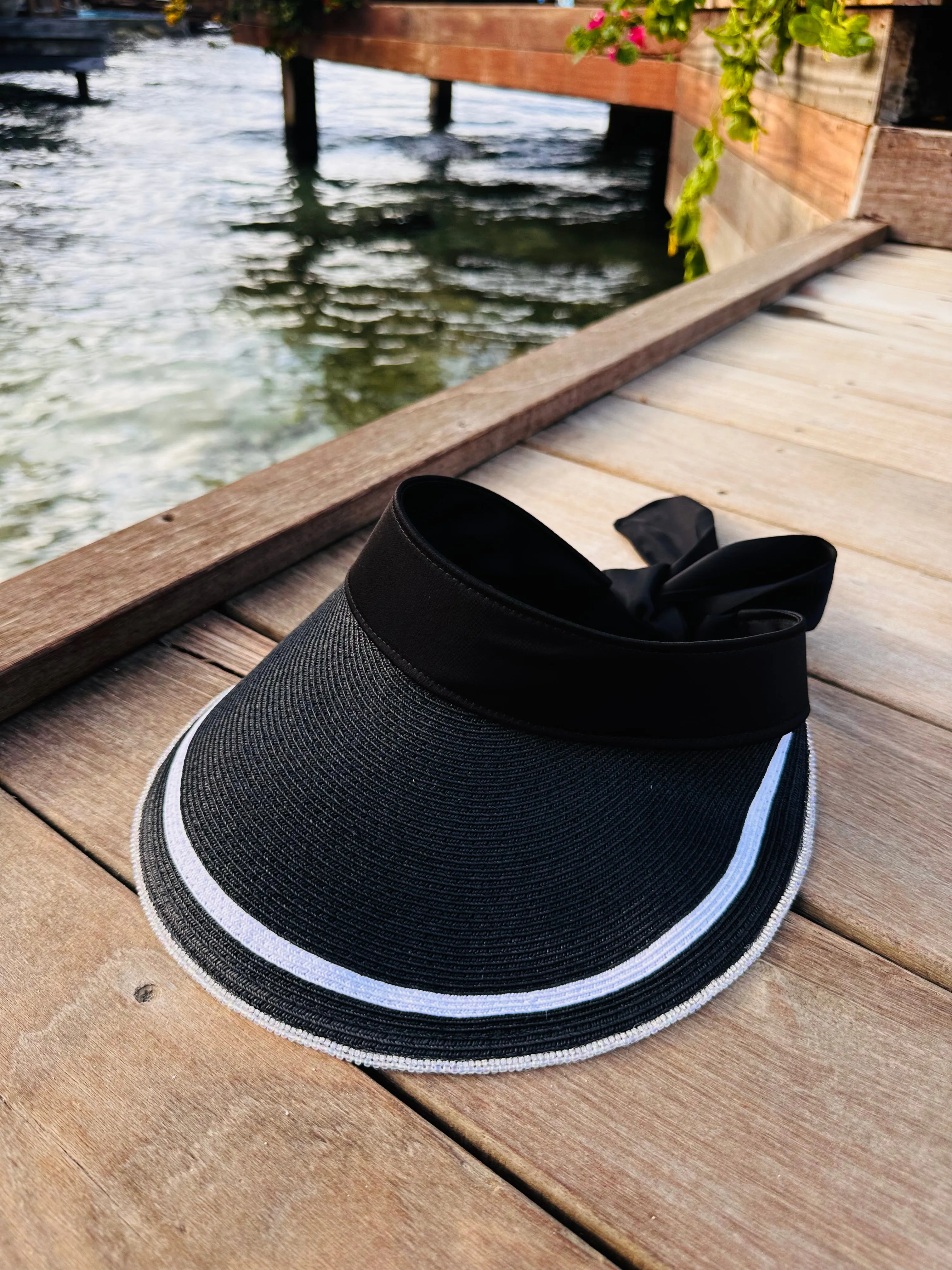 Chic Visor Sun Blocker Hat (Black)