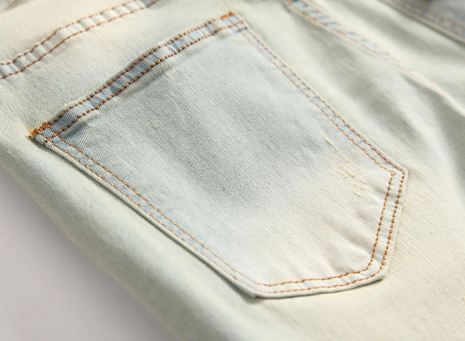 chouyatou Men's Summer Cool Stylish Wrinkle Performance Moto Ripped Denim Shorts