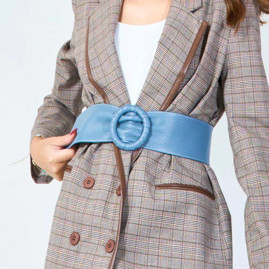 Stylish faux leather belt with round buckle wholesale