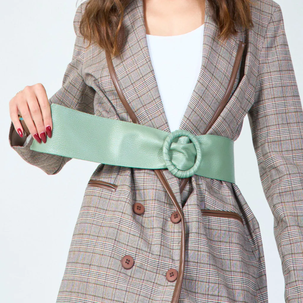 Stylish faux leather belt with round buckle wholesale